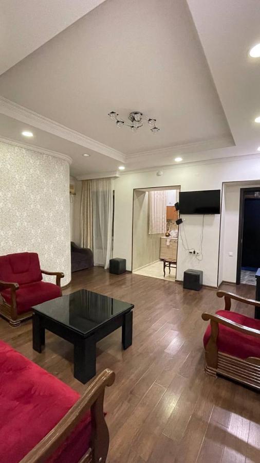 Elegant Modern Apartment Tbilisi Eksteriør bilde