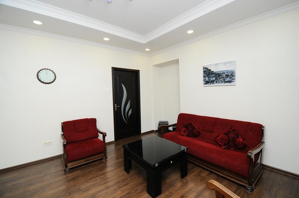 Elegant Modern Apartment Tbilisi Eksteriør bilde